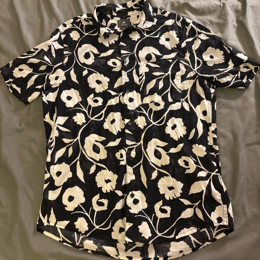 H&M Black and White Floral Men's Shirt